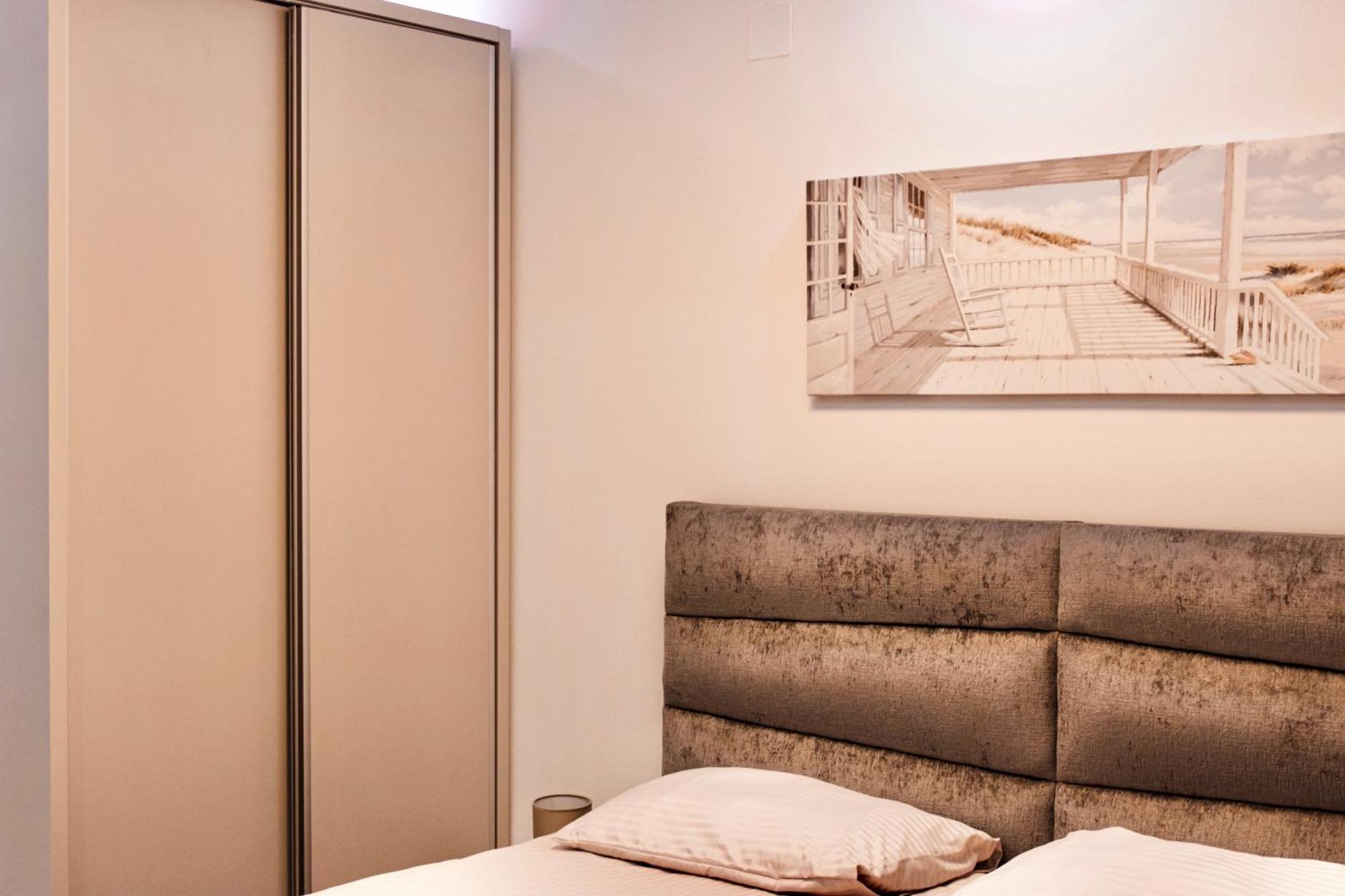 M&H Apartments Улцинь Экстерьер фото